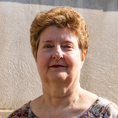 Lynne Brunholtz