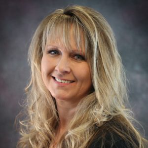 Lesia Shelton