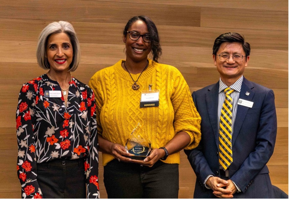 Ana Compain-Romero, Sarah Mitchell, Kui Xie